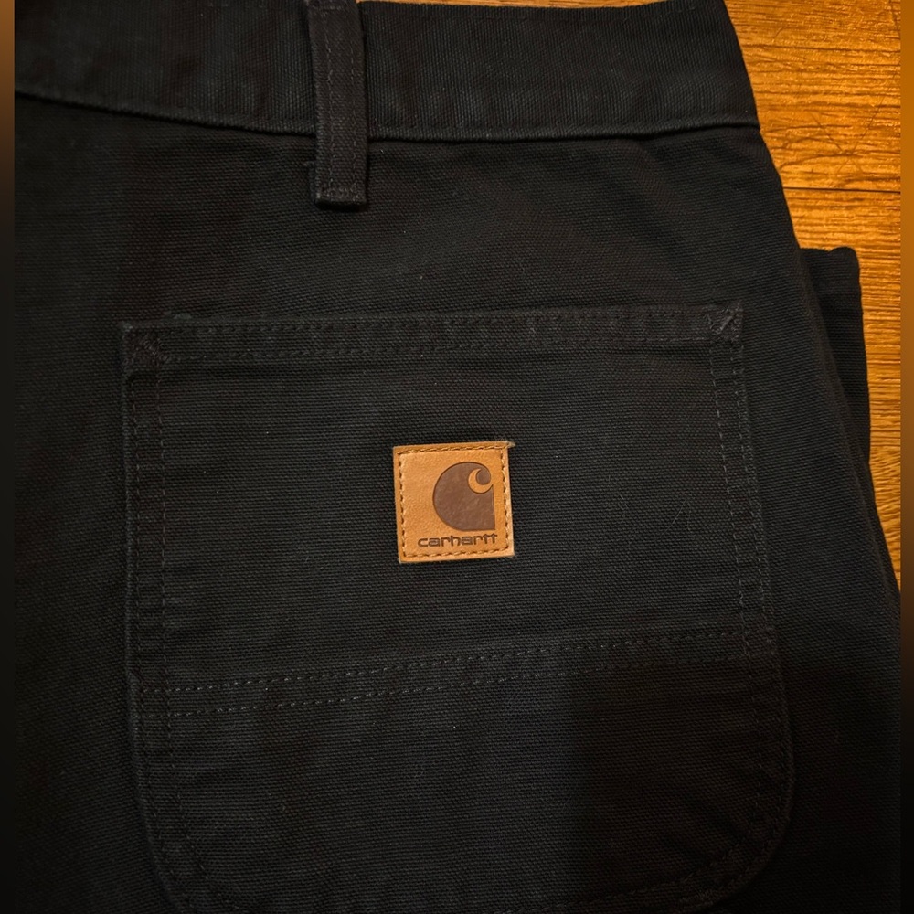 Carhartt Men’s Loose Fit Washed Duck Utility Work Pants Size 42x34 - NWT - Picture 4 of 7